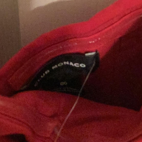 Club monaco - Picture 2 of 3